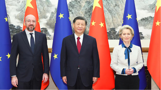 中国一级操逼出水大片关乎世界和平、稳定、繁荣 习近平强调中欧要做三个“伙伴”_fororder_推荐大图
